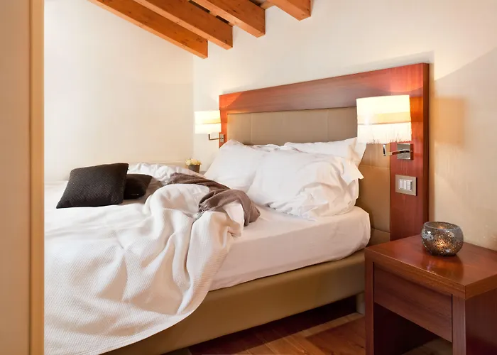 Al Tezzon Hotel